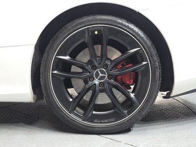 MERCEDES-BENZ E-CLASS - 6