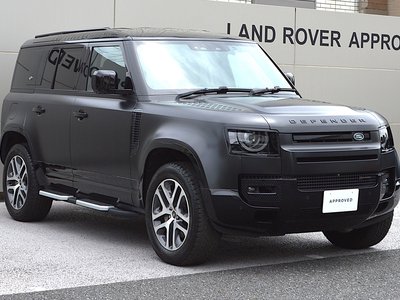 LAND ROVER DEFENDER - 4