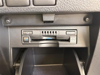 TOYOTA ALPHARD - 10