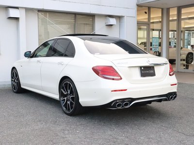 MERCEDES-BENZ E-CLASS AMG - 10