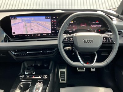 صورة 14 لـ 2025 AUDI Q6 E-TRON