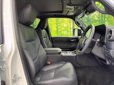 TOYOTA LAND CRUISER 250 - 8