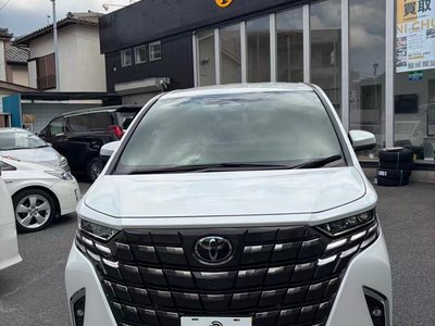 2024 Toyota ALPHARD — фото 2