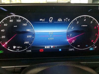 MERCEDES-BENZ GLE - 8