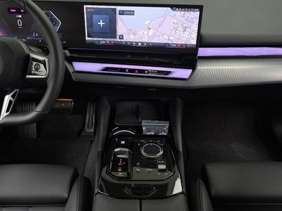 2025 BMW 5 SERIES 缩略图 20
