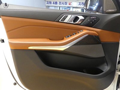 صورة مصغرة 11 لـ 2025 BMW X7