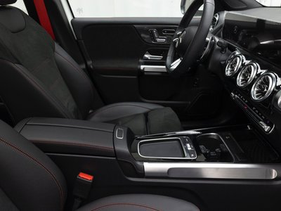 MERCEDES-BENZ GLB-CLASS - 9