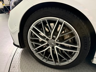 MERCEDES-BENZ C-CLASS AMG - 6