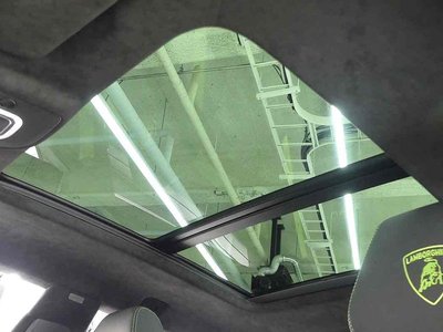 صورة مصغرة 15 لـ 2023 Lamborghini URUS