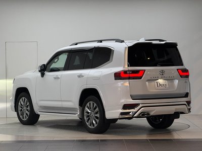 TOYOTA LAND CRUISER - 8