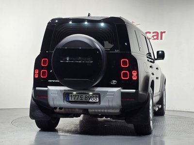 LAND ROVER DEFENDER - 3