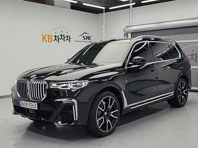 2021 BMW X7 — фото 1