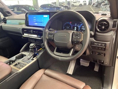 2024 Toyota LAND CRUISER 250 — миниатюра 22