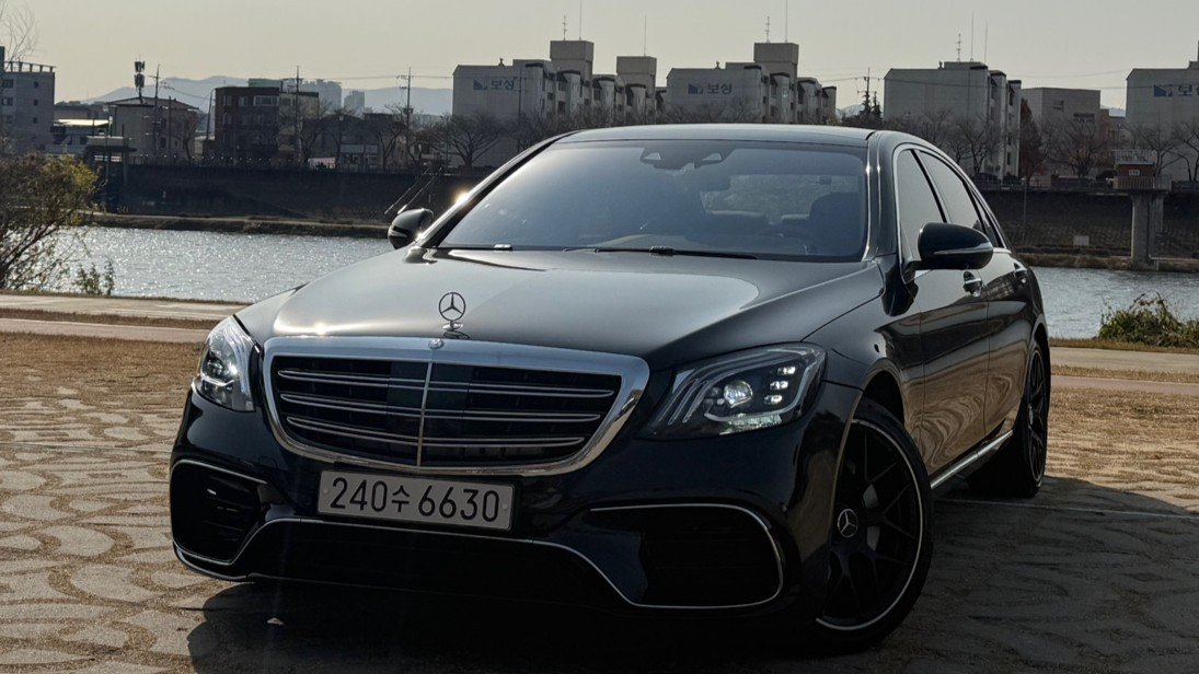 MERCEDES-BENZ S-CLASS - View 1