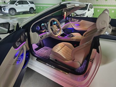 MERCEDES-BENZ E-CLASS - 4