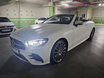 MERCEDES-BENZ E-CLASS - 8