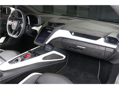 صورة مصغرة 23 لـ 2026 Lamborghini TEMERARIO