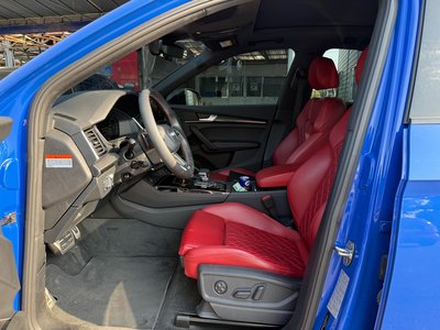 صورة 6 لـ 2023 AUDI SQ5