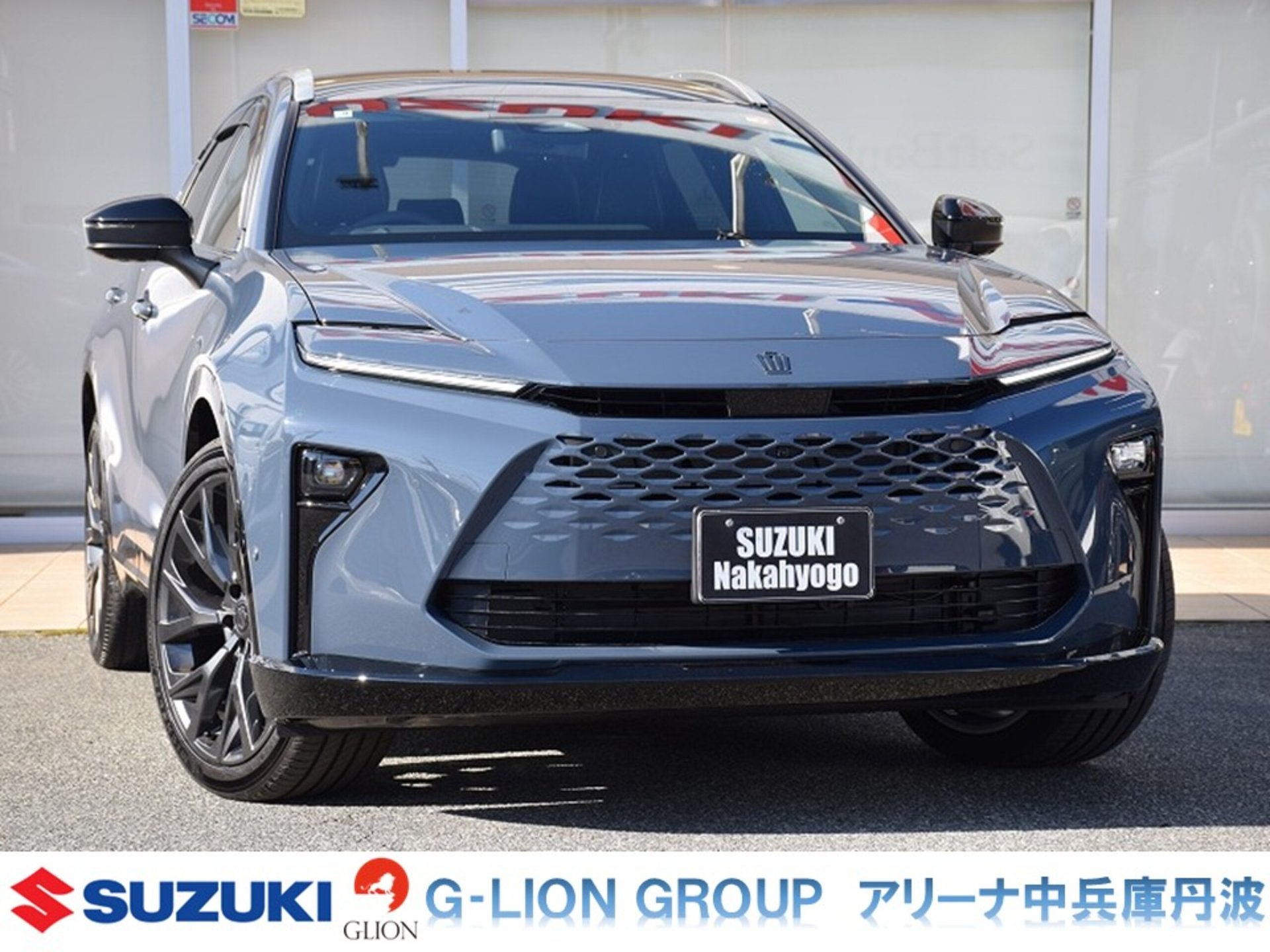 TOYOTA CROWN ESTATE - View 1