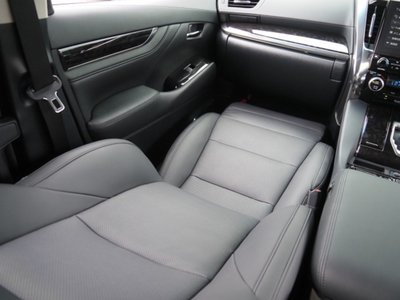 2022 Toyota ALPHARD 缩略图 69