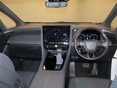 2024 Toyota ALPHARD — фото 5