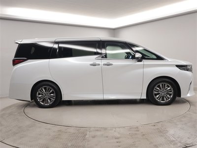 2024 Toyota ALPHARD — фото 2