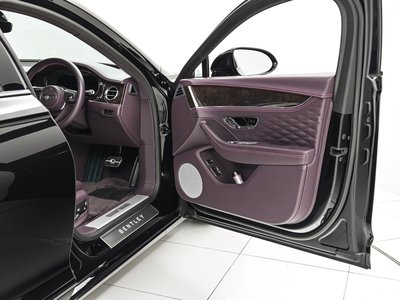 2023 Bentley FLYING SPUR 照片 8