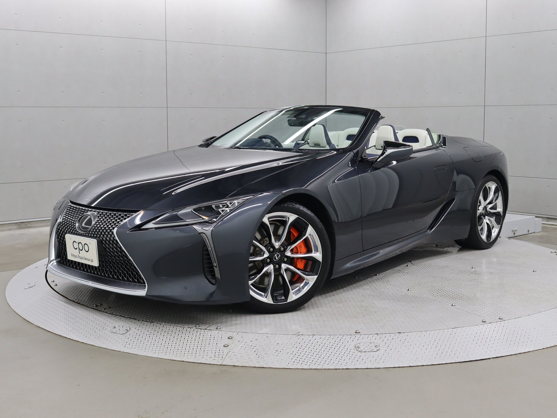LEXUS LC CONVERTIBLE - View 1