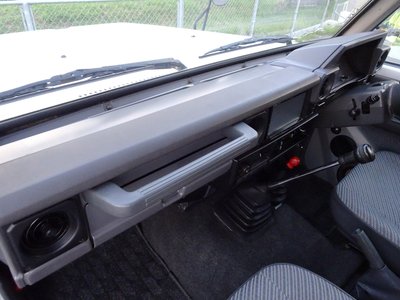 صورة مصغرة 46 لـ 1996 Toyota LAND CRUISER 70