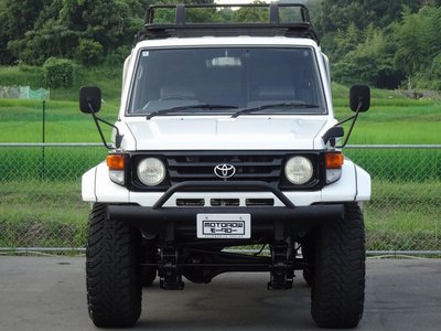 صورة 4 لـ 1996 Toyota LAND CRUISER 70