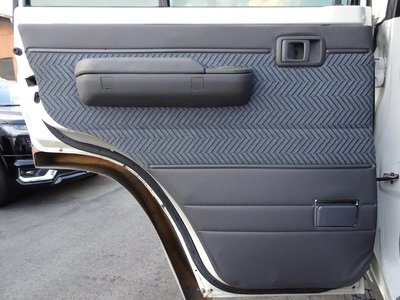 صورة مصغرة 44 لـ 1996 Toyota LAND CRUISER 70