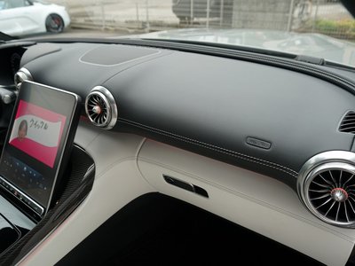 صورة مصغرة 43 لـ 2023 Mercedes-BENZ SL AMG