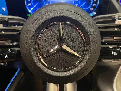 MERCEDES-BENZ EQA - 9