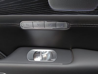 2023 Genesis G90 (RS4) thumbnail 35