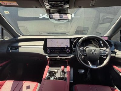 صورة مصغرة 27 لـ 2023 Lexus RX