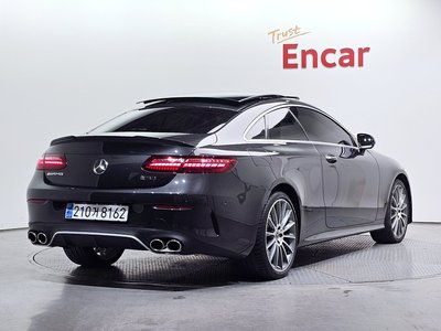 MERCEDES-BENZ E-CLASS - 4