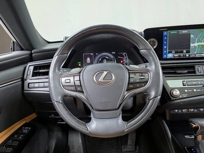 2022 Lexus ES — миниатюра 13