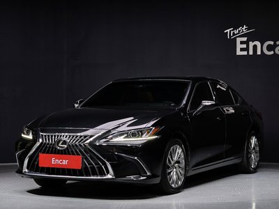 2022 Lexus ES 照片 1