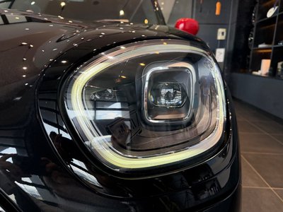 2024 MINI COOPER CROSSOVER photo 8