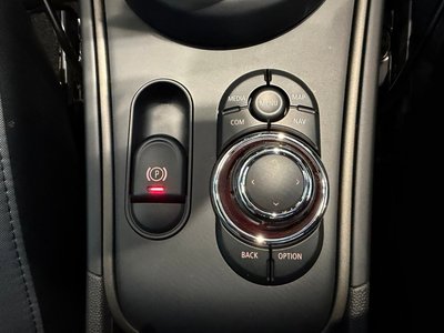 2024 MINI COOPER CROSSOVER 缩略图 28