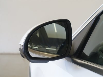 MERCEDES-BENZ C-CLASS - 6