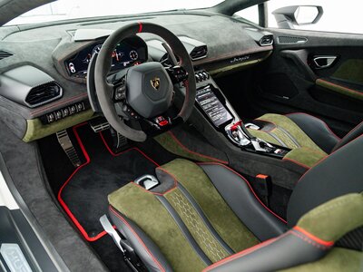 LAMBORGHINI HURACAN - 4