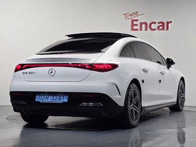 MERCEDES-BENZ EQE - 3