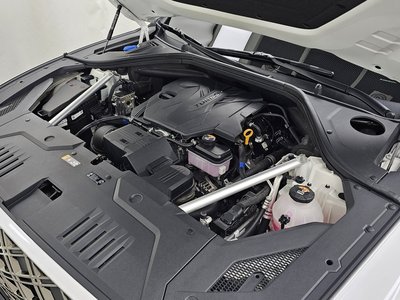 2025 Genesis GV70 photo 7