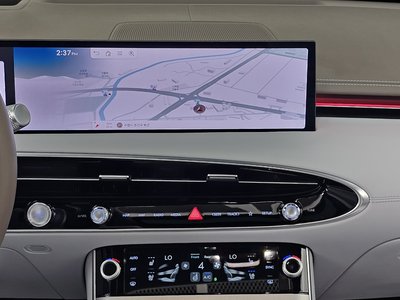 2025 Genesis GV70 thumbnail 20