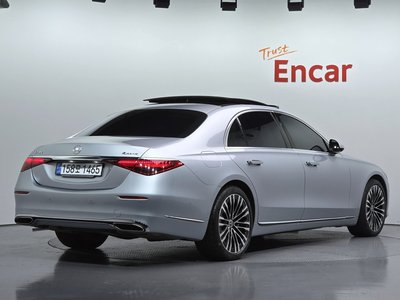 2021 Mercedes-BENZ S-CLASS photo 2