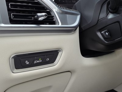 2025 BMW X7 缩略图 31