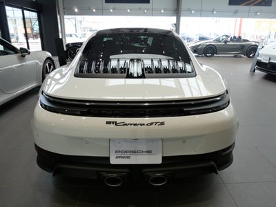 صورة 8 لـ 2026 Porsche 911