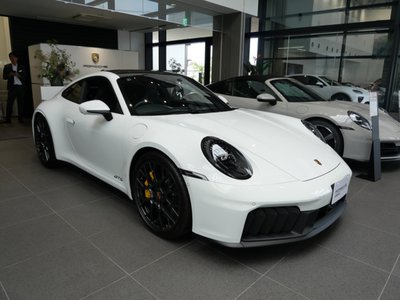 صورة 6 لـ 2026 Porsche 911