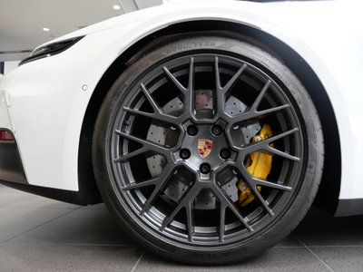 صورة مصغرة 17 لـ 2026 Porsche 911
